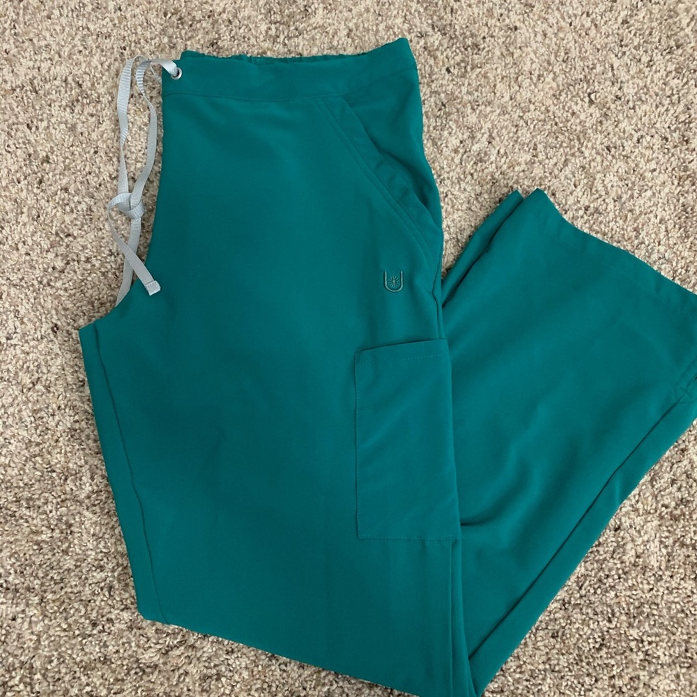 Urbane Performance scrub pants